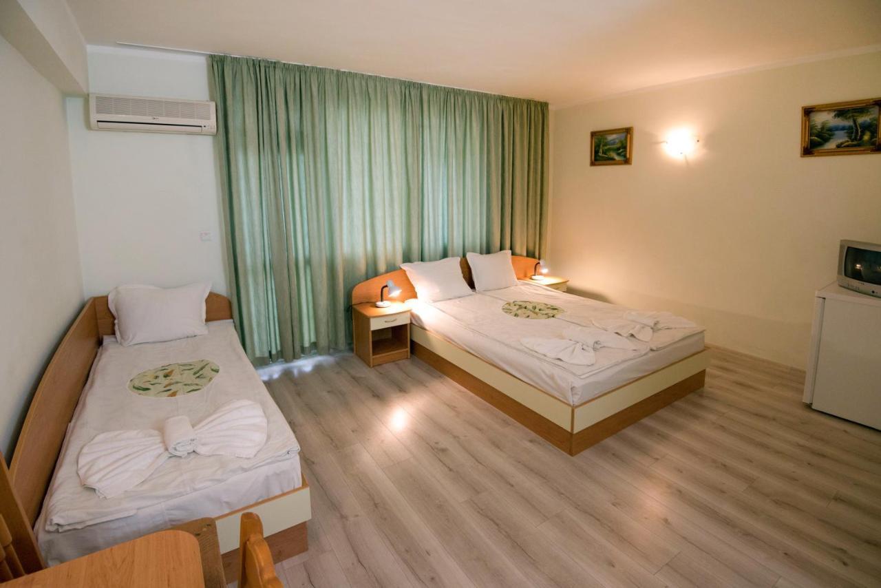 Св.Иван Hotel Primorsko Exterior foto